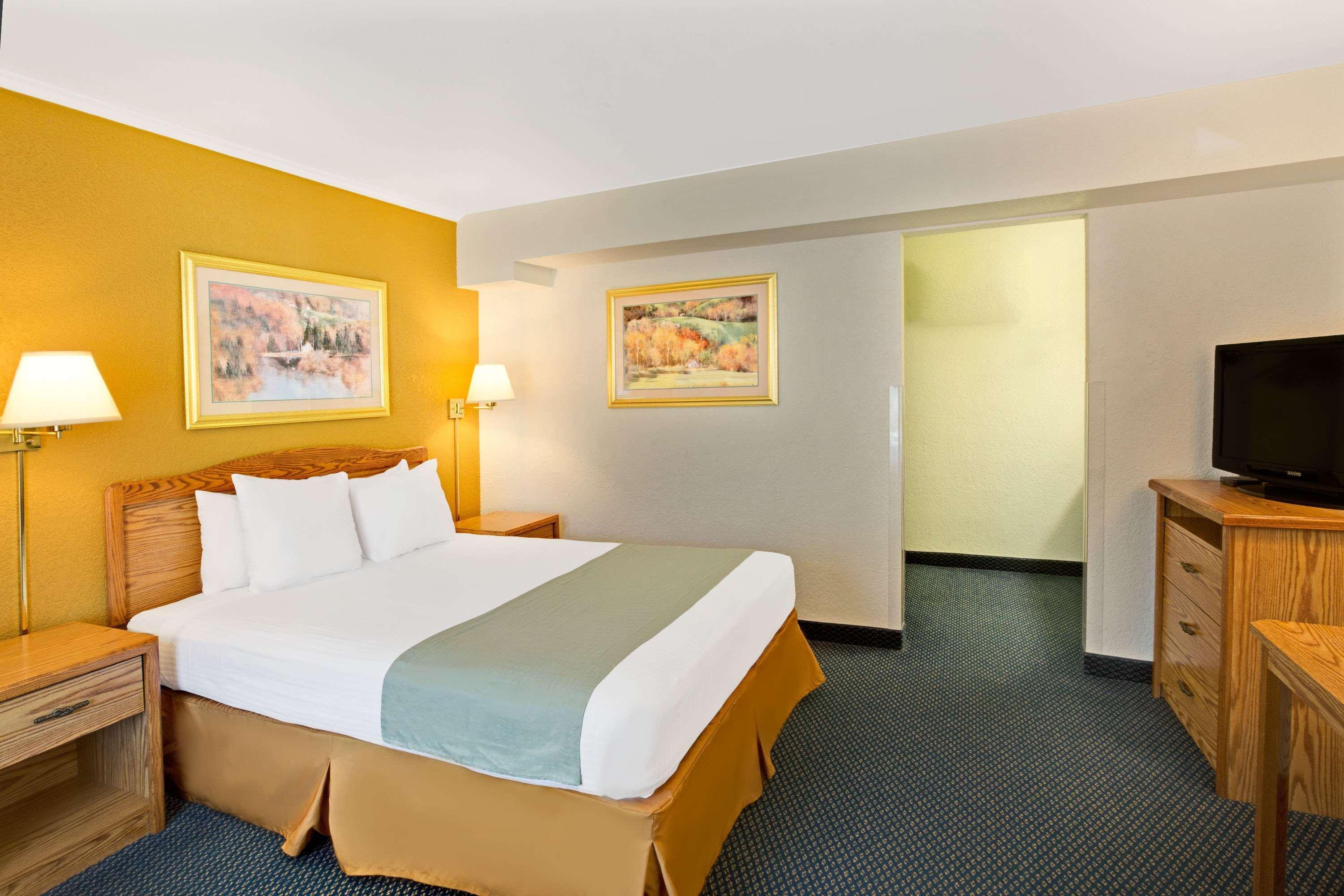 Travelodge By Wyndham Rapid City Exteriér fotografie